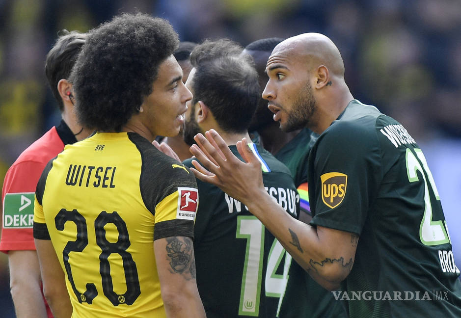 $!Con doblete de Paco Alcácer, Borussia Dortmund recupera el liderato de la Bundesliga
