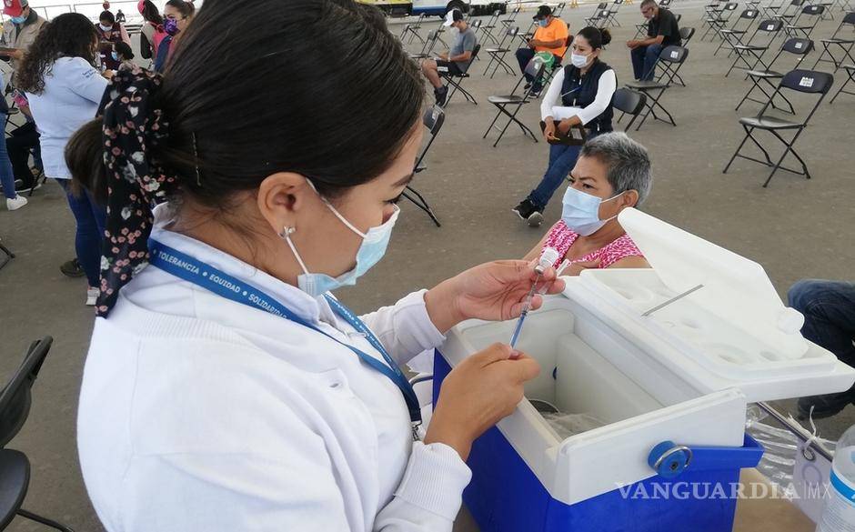 No hay indicios de muerte de maestros tras ser vacunados en Guerrero: Salud
