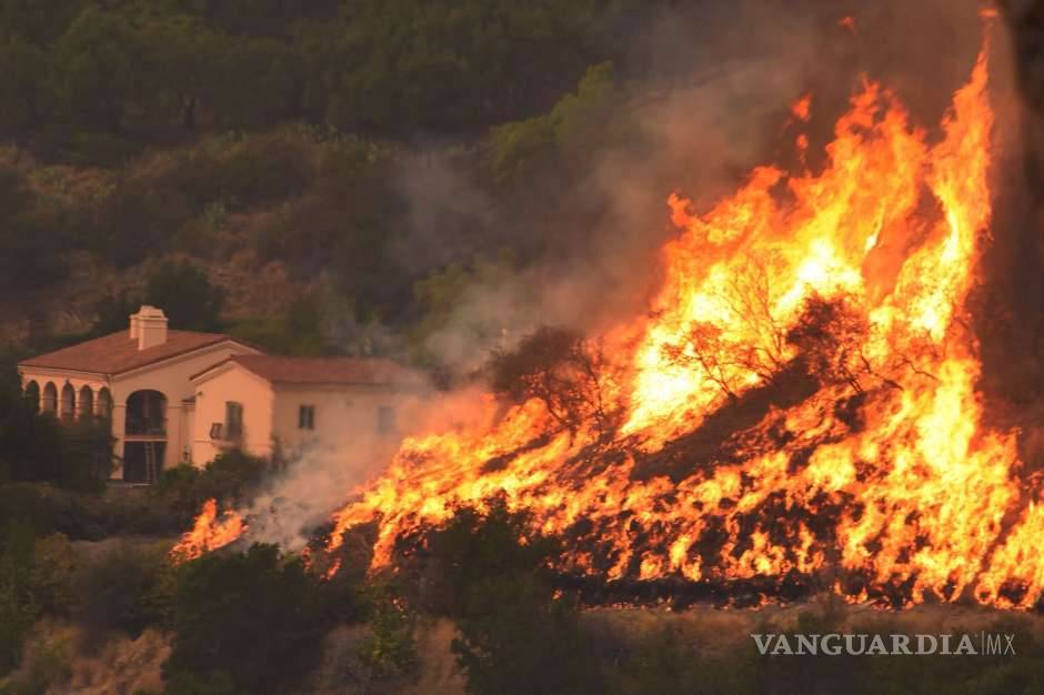 $!El incendio más grande de la historia de California tiene el tamaño de Los Ángeles