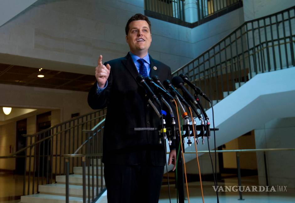 Publica el Congreso de EU controvertido documento con acusaciones contra el FBI