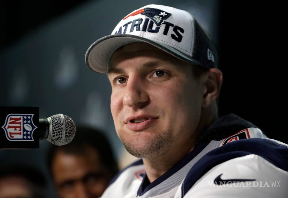 Aficionados de Patriots pueden dormir tranquilos, 'Gronk' si jugará el Super Bowl