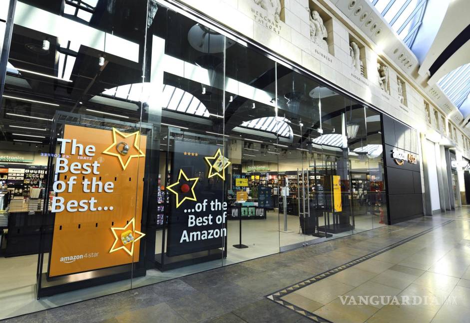 $!Vista general de la nueva tienda 4-star de Amazon en el centro comercial Bluewater, en Inglaterra. AP/Doug Peters/PA
