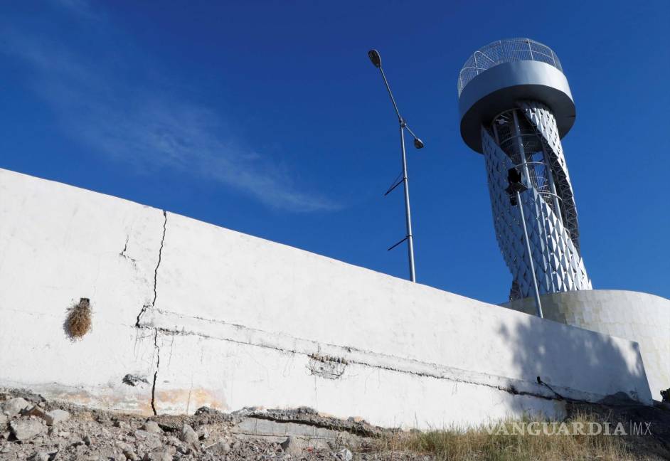 $!Terraplén del Mirador de Saltillo se cuartea