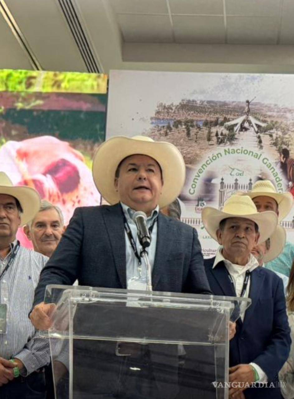 $!El secretario de Desarrollo Rural, Jesús María Montemayor, se sumó a las exigencias del sector ganadero para poner un alto a esta plaga.