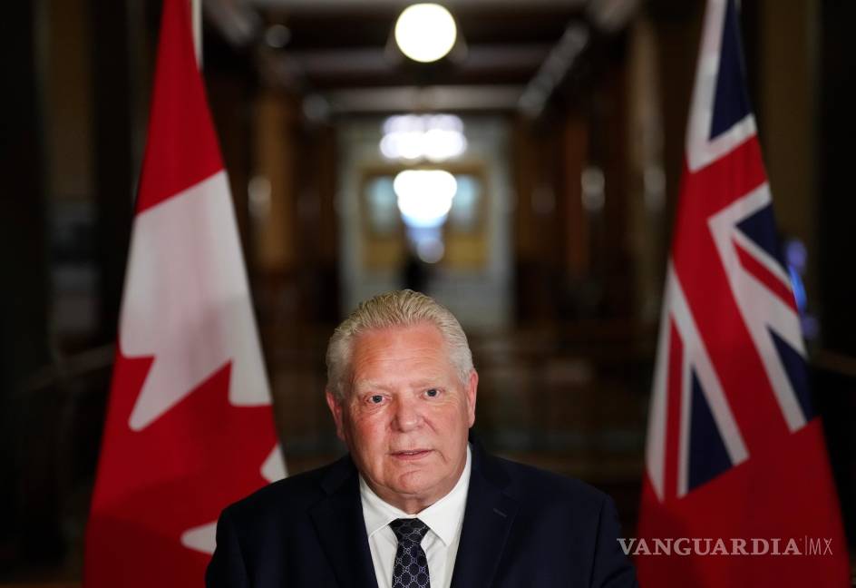$!El primer ministro de Ontario, Doug Ford, habla con los medios durante una conferencia de prensa en Queen’s Park en Toronto.