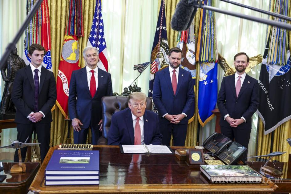 Dará Trump recompensas de hasta 30 mil dólares a quienes delaten casos de fraude fiscal