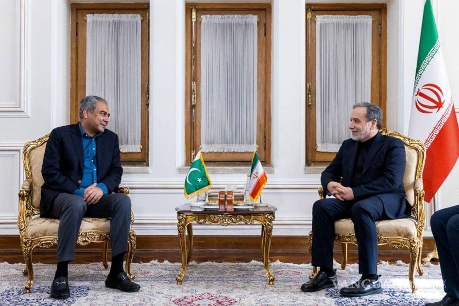 En medio de ataques israelíes al Líbano y el cierre del estrecho de Ormuz, conversaciones EU-Irán iniciarán el domingo
