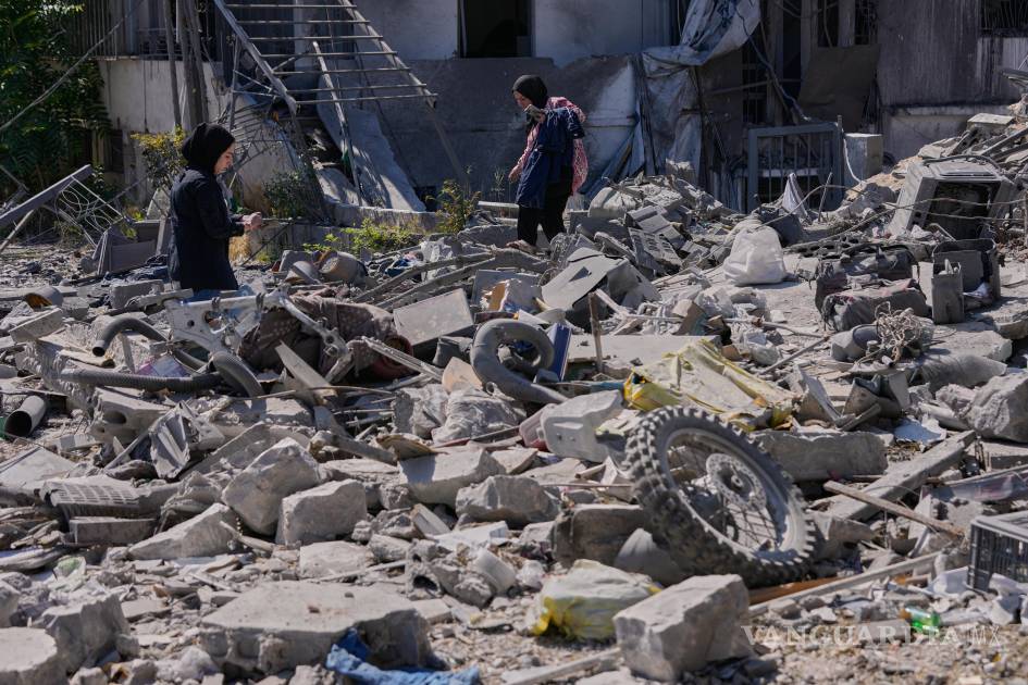 Tras acuerdo de paz entre Irán y EU, libaneses regresan a sus casas en ruinas