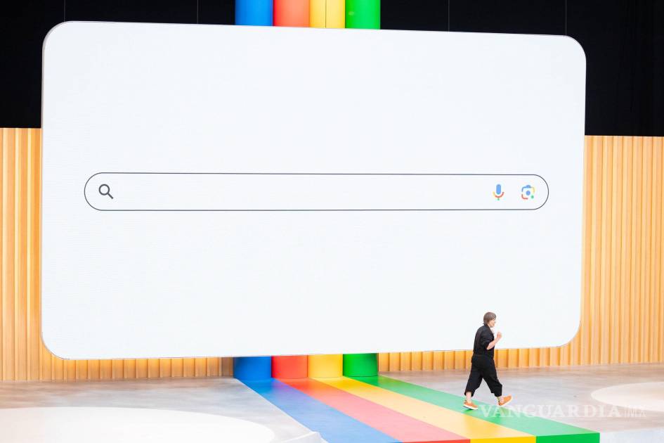 Tras 25 años, renueva Google su barra de búsqueda
