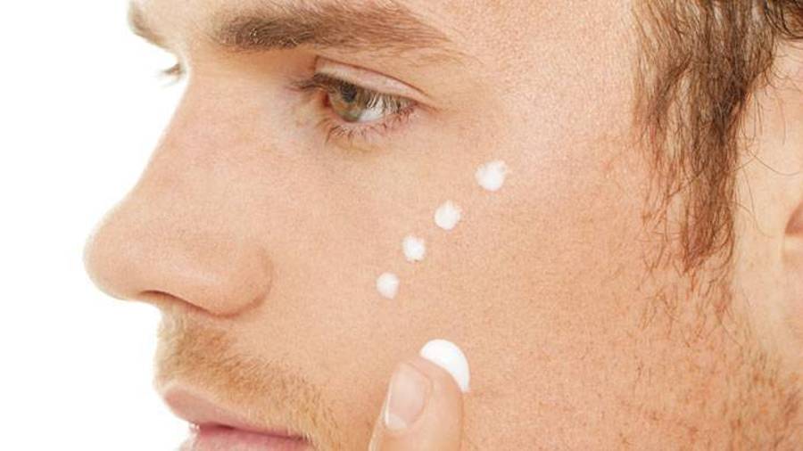 Nivea: La crema para todo mundo... excepto para gays