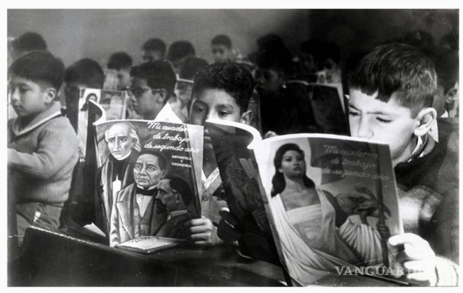 $!Hace 61 años, uno de los ejes de las protestas era la obligatoriedad y la gratuidad de los libros de texto.