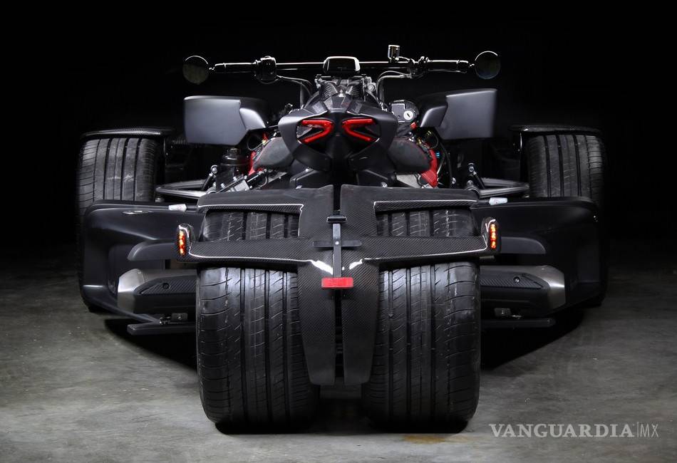 $!Wazuma V8M, un poderoso equad digno de Batman