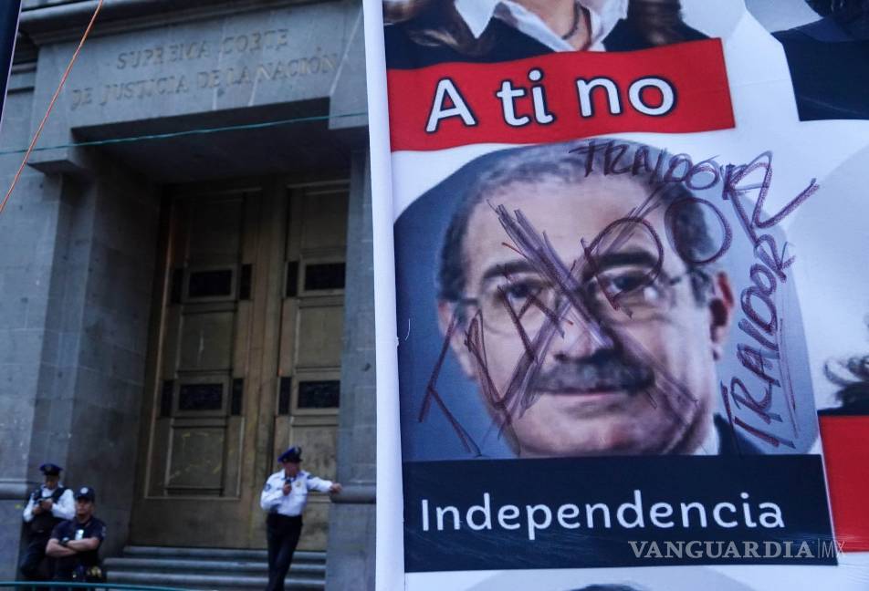 $!El aval de la Suprema Corte para que entrara en vigor la reforma judicial, generó descontento en algunos sectores de la sociedad.