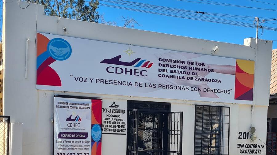 La Comisión de los Derechos Humanos del Estado de Coahuila mantuvo un programa permanente de visitas a planteles educativos para promover la cultura de los derechos humanos.