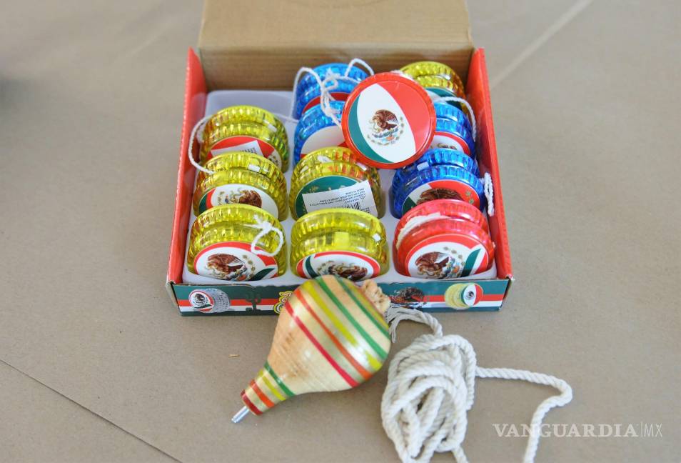 $!El trompo, el yoyo, la lotería y la matatena, protagonistas de la muestra cultural.