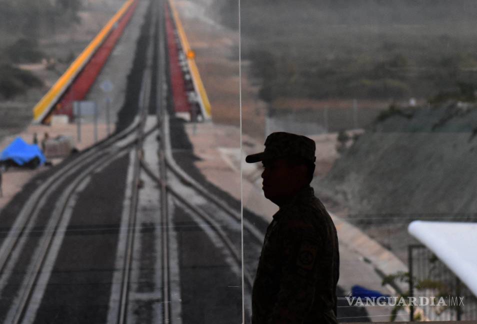 $!El tren de pasajeros Saltillo–Nuevo Laredo se perfila como una oportunidad para diversificar la movilidad si se integra adecuadamente al transporte urbano.