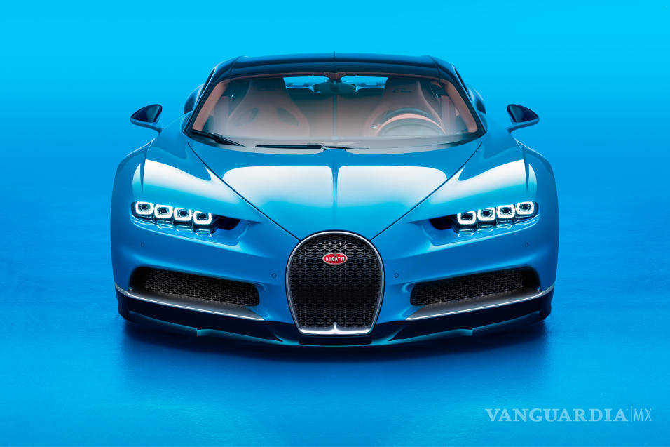 $!Tesla Roadster vs Bugatti Chiron: La carrera para posicionarse como el mejor