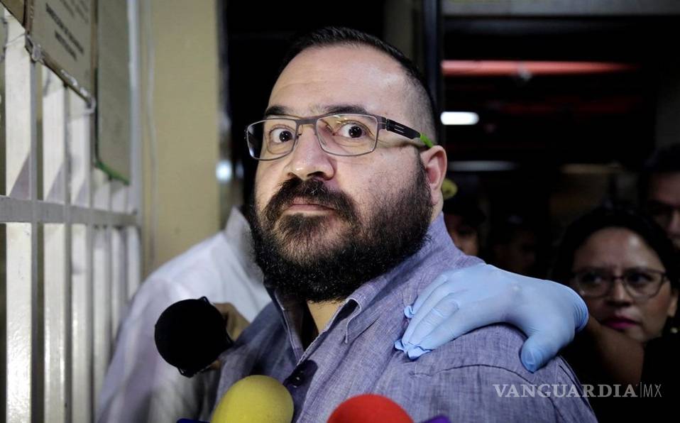 Javier Duarte aún no la libra, hay denuncias y juicios pendientes; Guatemala es clave