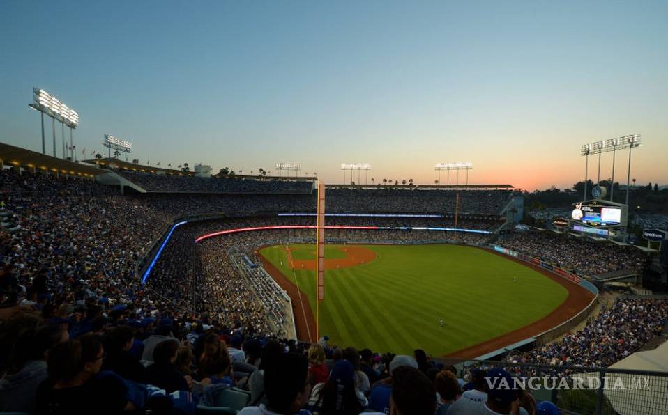 Terremoto sacude estadio durante juego de Dodgers y Padres