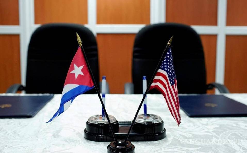 $!Donald Trump endurece política contra Cuba: restringe remesas y viajes