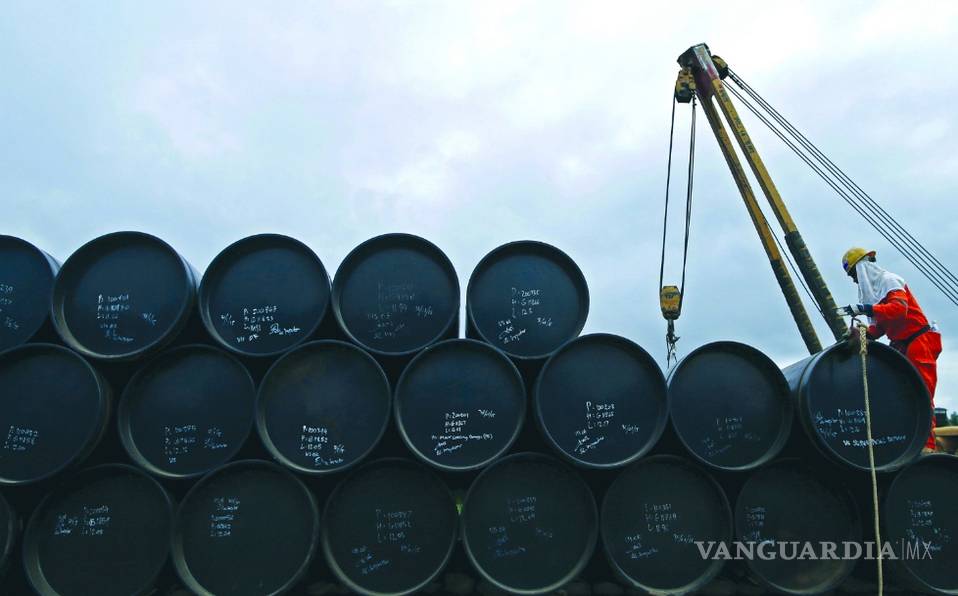 Crudo mexicano se desploma 22.36% y se vende en 18.78 dólares por barril
