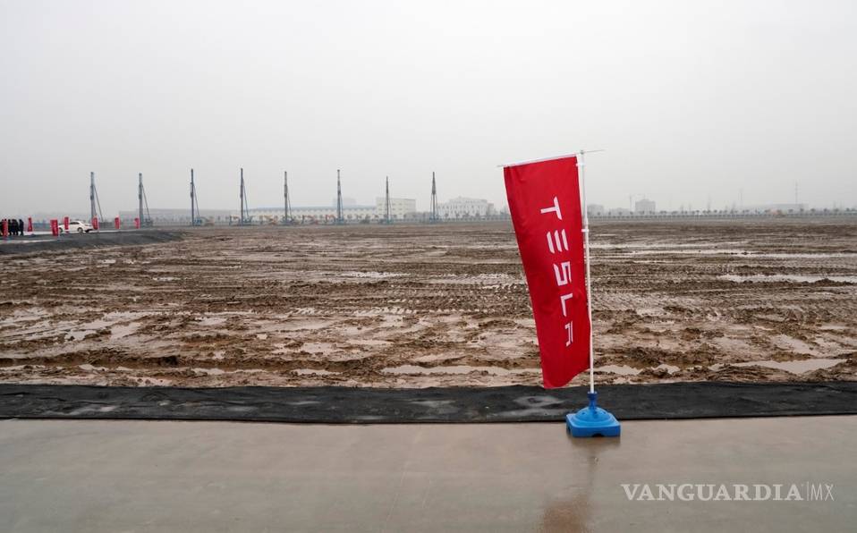 Tesla arranca construcción de la Gigafactoría 3 en China