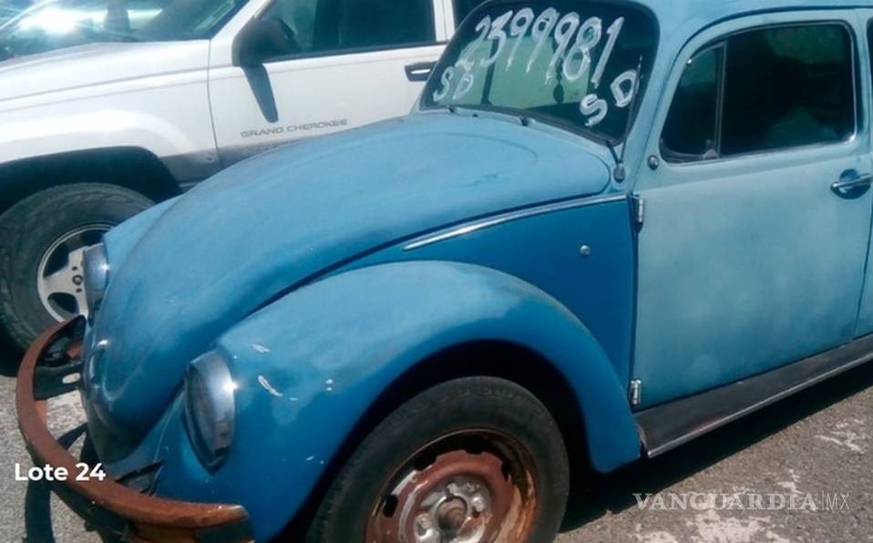 Vocho se vende en 600 veces su valor en subasta de Los Pinos