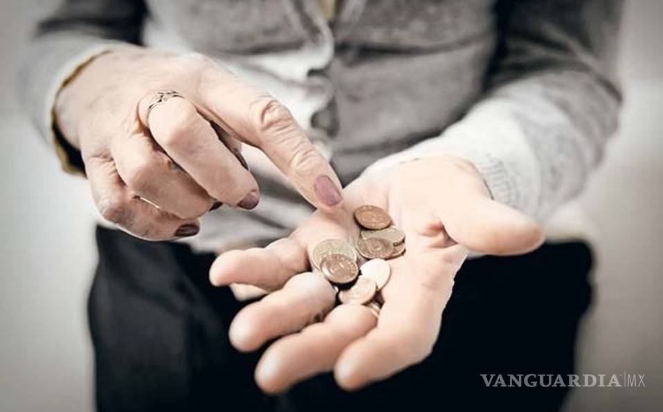 Reforma a pensiones no resuelve problemas económicos, acepta la SHCP
