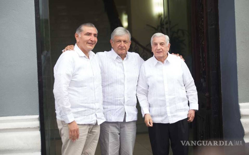 AMLO se reúne con gobernador de Tabasco