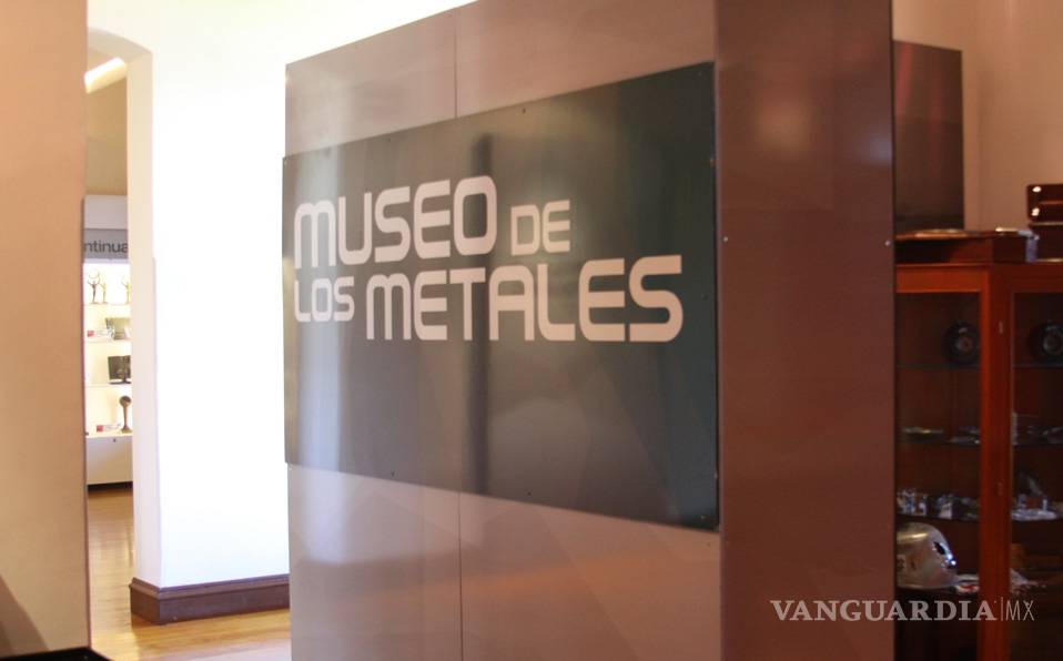 $!Museo de los Metales celebra el XII aniversario con exhibición de la tabla periódica de los elementos