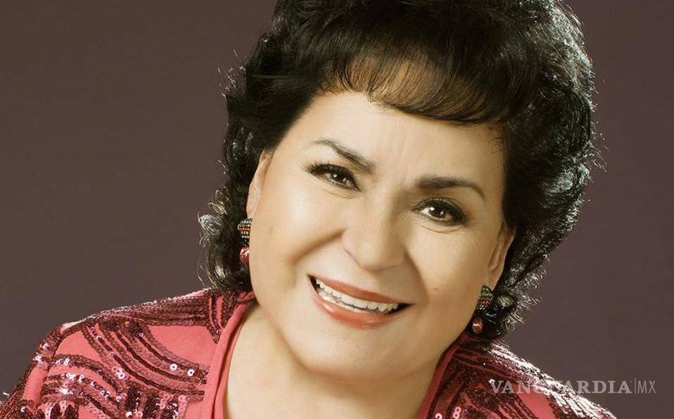 Carmen Salinas critica a viuda e hija de José José