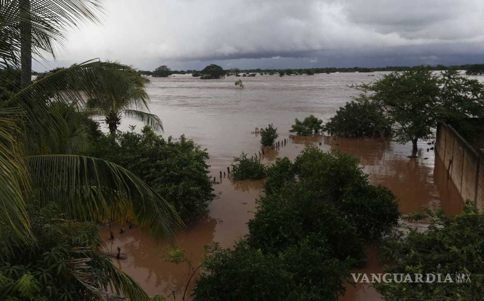 $!Emergencia en Nayarit, ‘Willa’ dejó bajó el agua al noroeste del estado