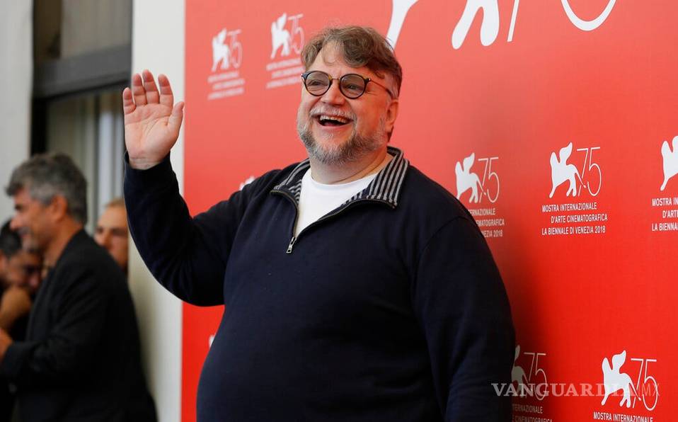 Niños a los que Guillermo del Toro apoyó, ¡ganan oro en la Olimpiada de Matemáticas!