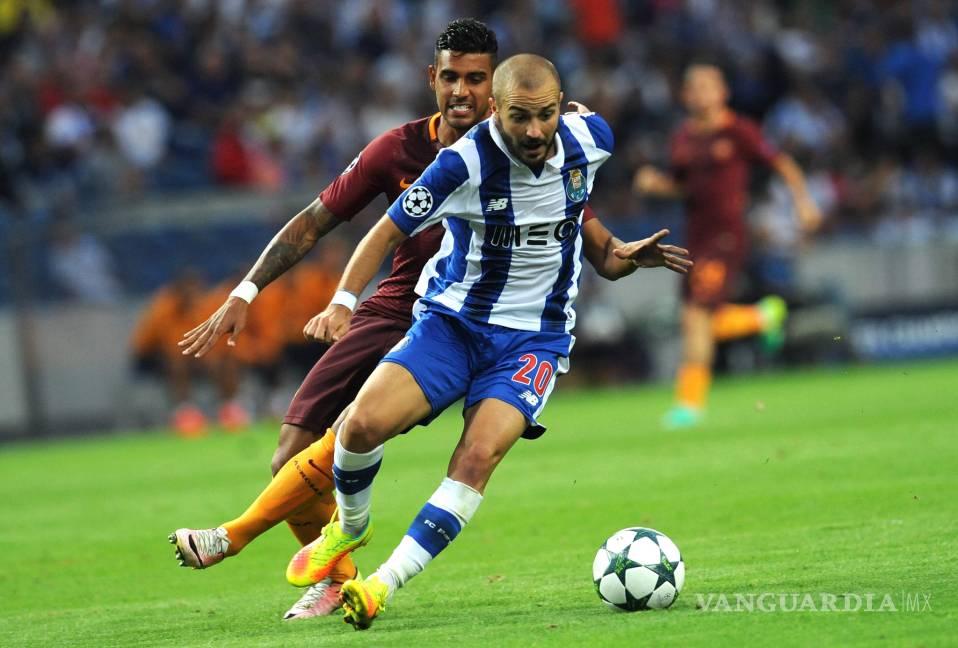 Porto con legión mexicana no puede con la Roma