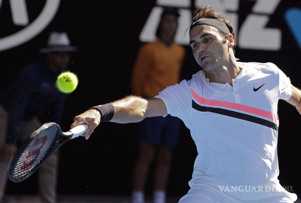 $!Federer accede a cuartos en Australia