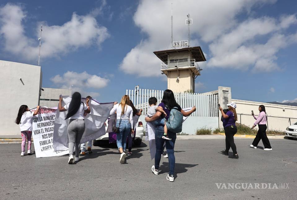 $!En su mayoría mujeres, las participantes de esta acción colectiva fueron también acompañadas por infancias y medios de comunicación.
