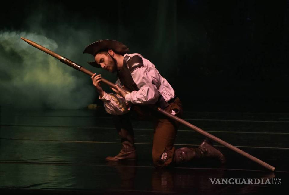 $!Bailarines mexicanos reviven fantasías del Quijote para celebrar a Cervantes