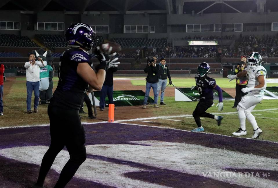 ¡El triunfo se queda en casa! Dinos arranca temporada saldando viejas cuentas