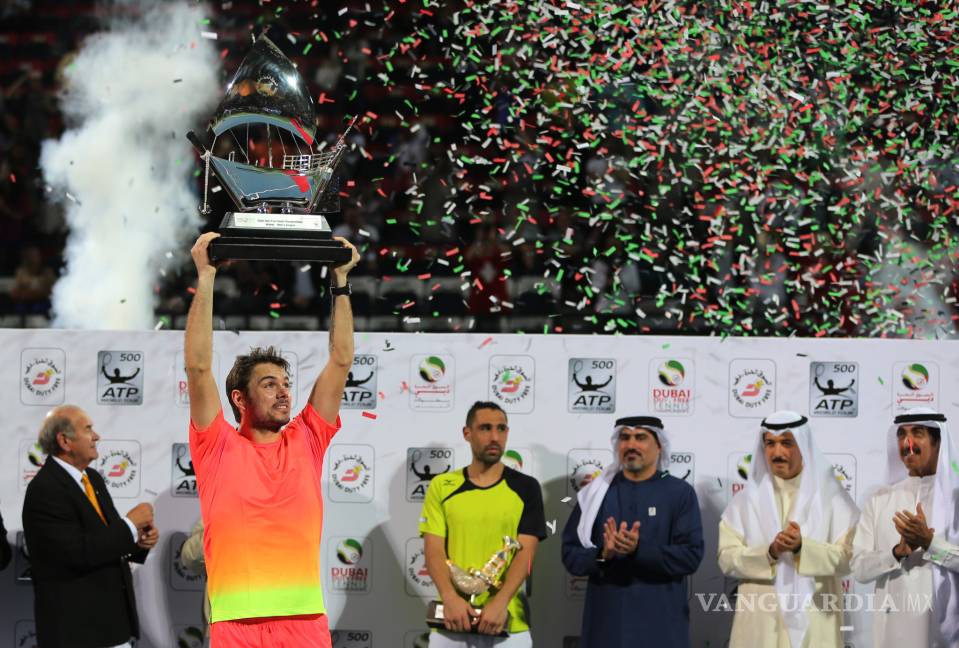 Wawrinka se lleva el triunfo en Dubai