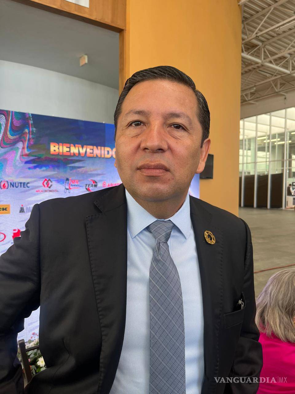 $!José Enrique Ramos Rivera, vicepresidente Nacional de Delegaciones de Canacintra, cuestionó la situación en el IMSS.