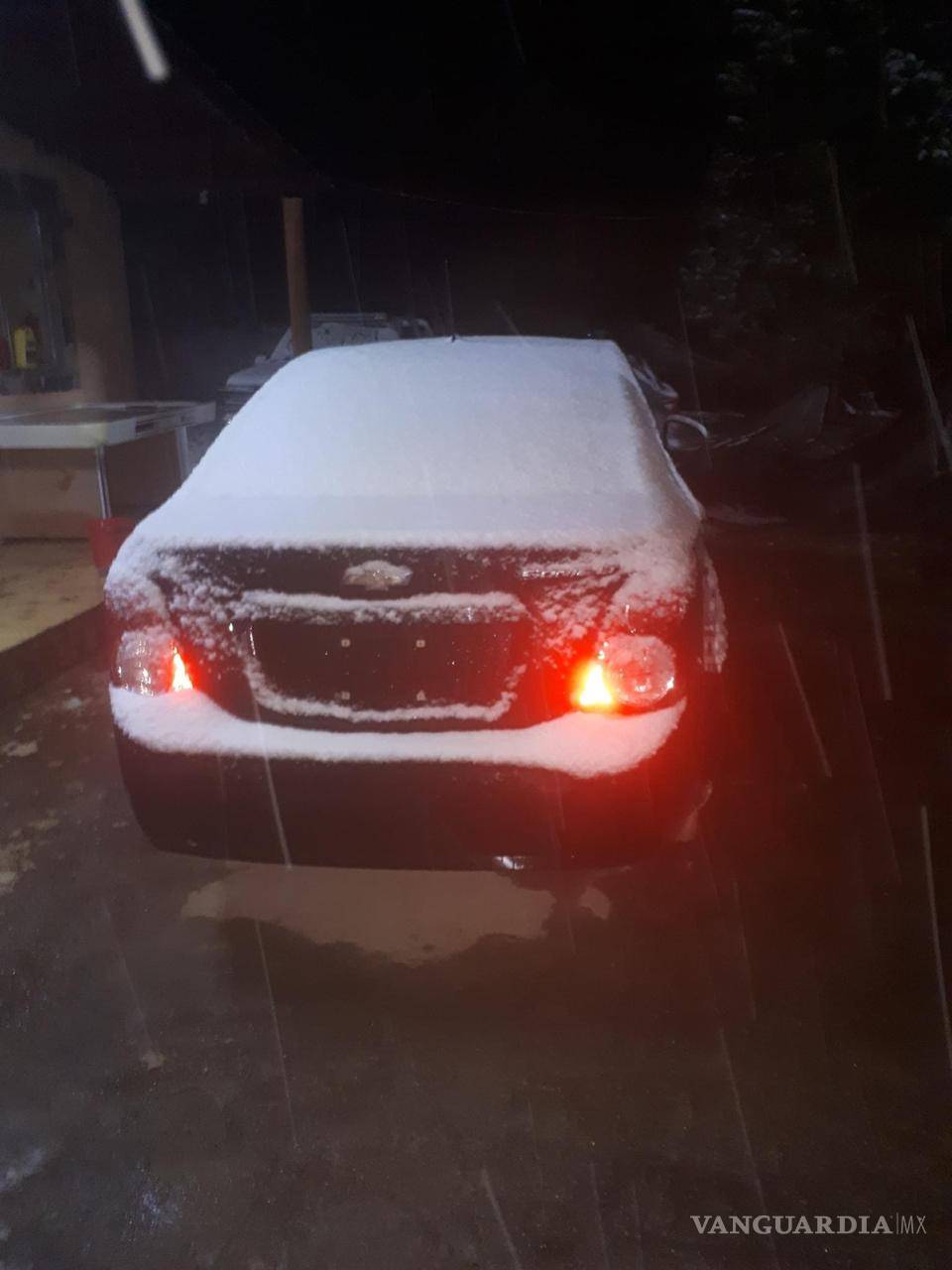 $!Arteaga se pinta de blanco en el último día del año