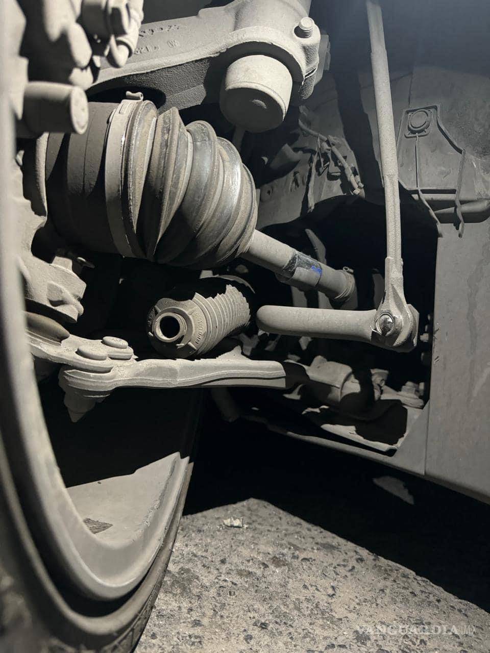 $!De acuerdo con la asistente del Obispo, la vida de Raúl Vera estuvo en peligro debido a la falta de mantenimiento del coche.