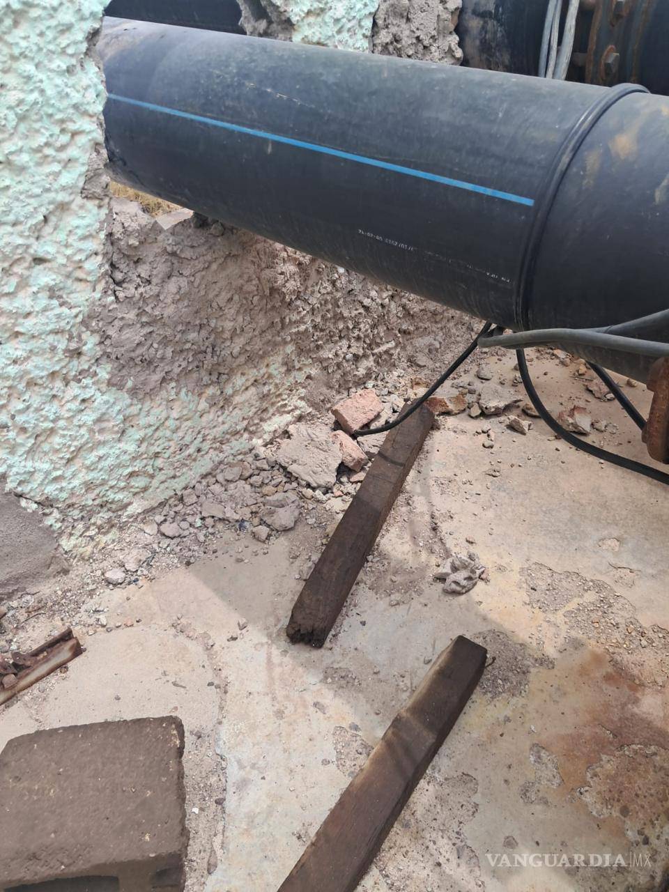 $!Autoridades de SIMAS señalaron que el sabotaje afectó infraestructura clave para el envío de aguas residuales hacia la planta tratadora.