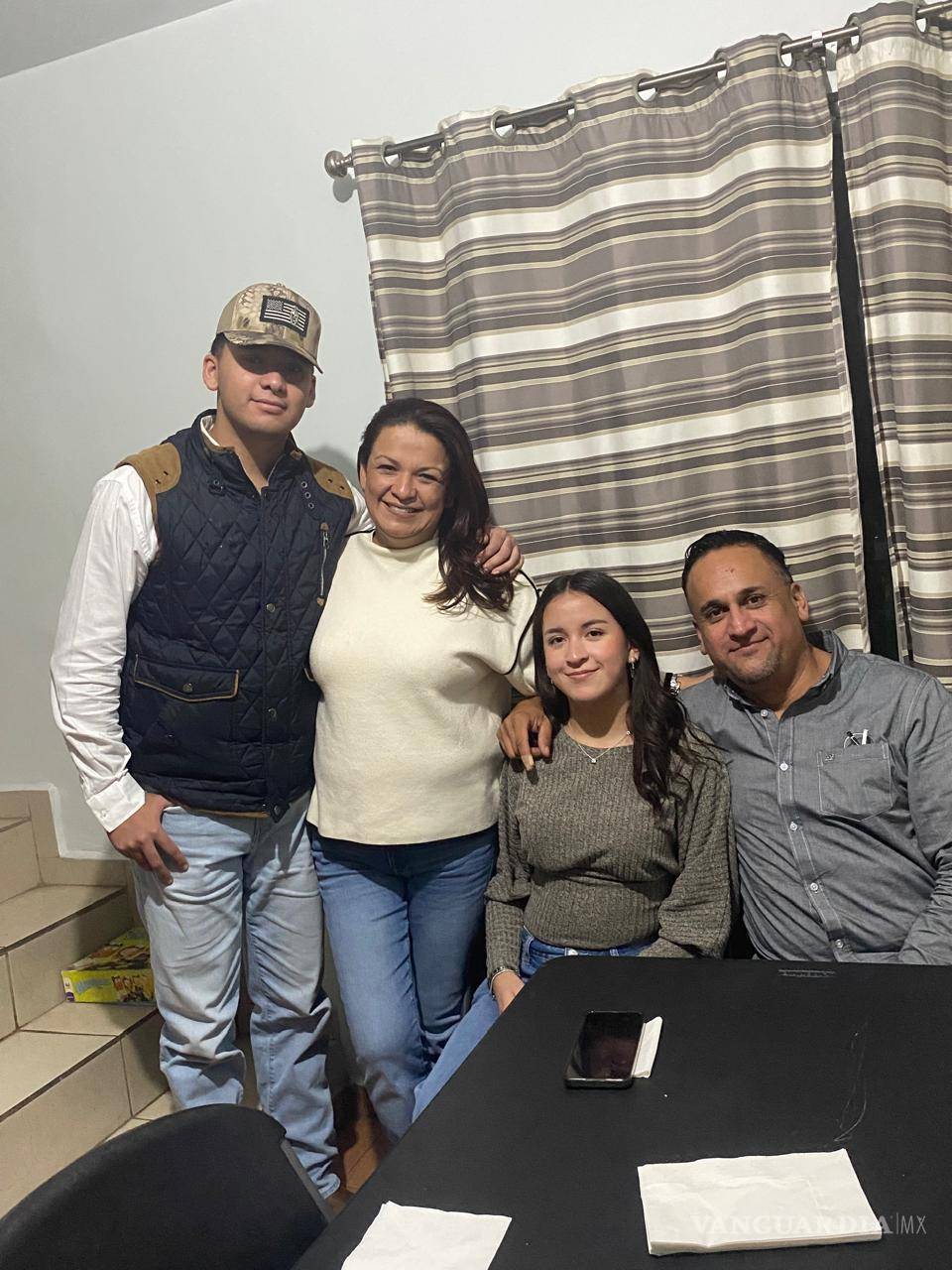 $!En el hogar de la familia Santoscoy Sánchez, la deconstrucción de los roles tradicionales ya comenzó.