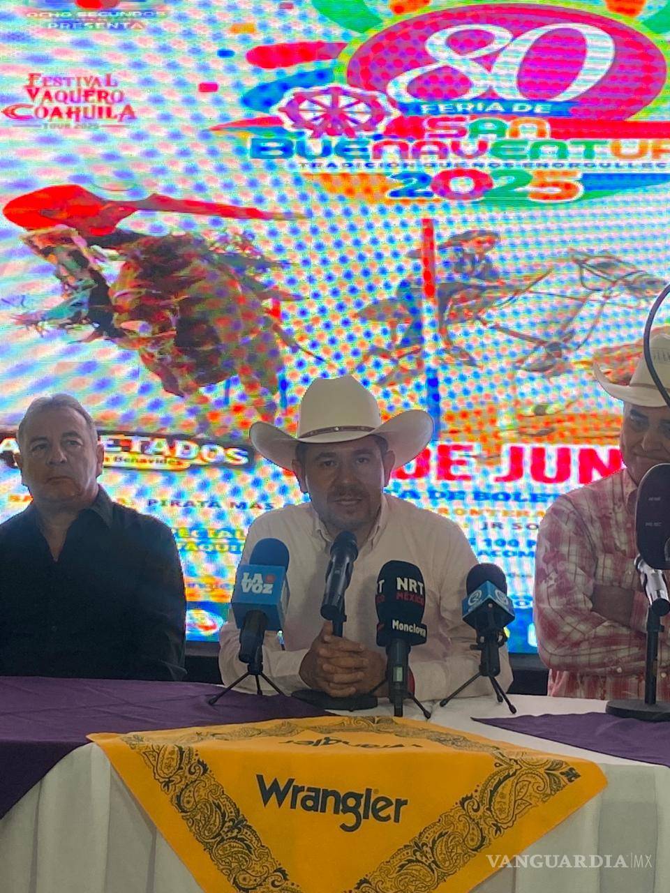 $!El alcalde de San Buenaventura, Hugo Lozano, destacó la gran tradición en el municipio del rodeo.