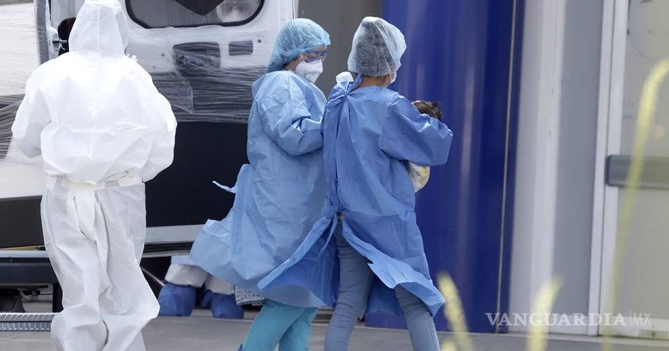 $!'Estamos desprotegidos': Personal médico acusa falta de protocolos y equipo ante coronavirus