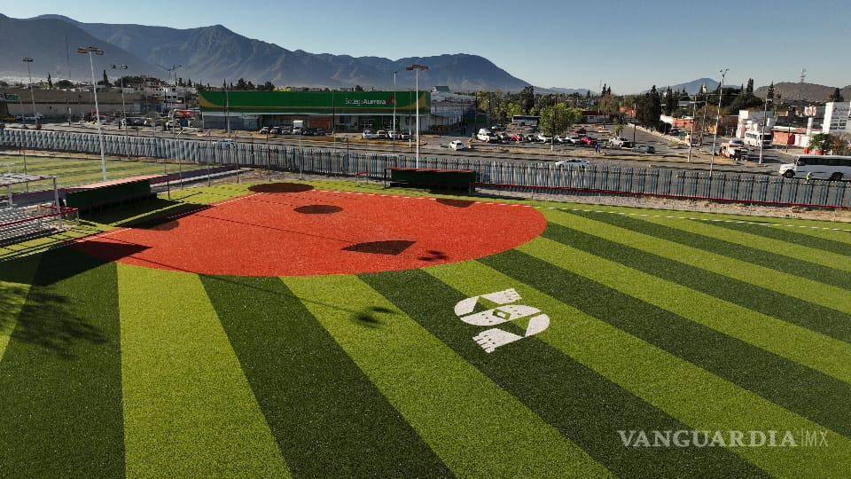 $!El Parque Jesús Carranza se convirtió en el décimo espacio rehabilitado mediante la estrategia Activa tu Parque, que suma esfuerzos entre el municipio, iniciativa privada, asociaciones civiles y vecinos.