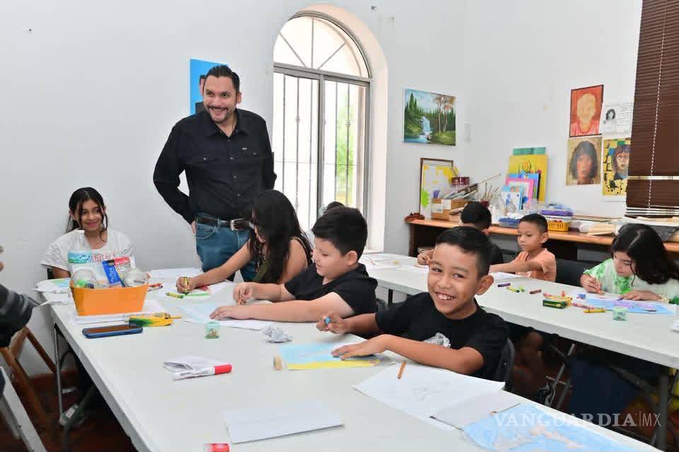 $!El alcalde Carlos Villarreal impulsa programas para fortalecer la educación infantil.