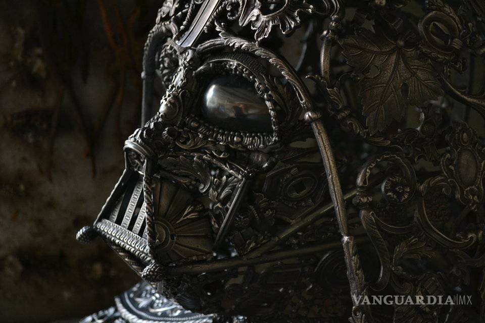 $!Este es el casco de Darth Vader más bonito que hayas visto