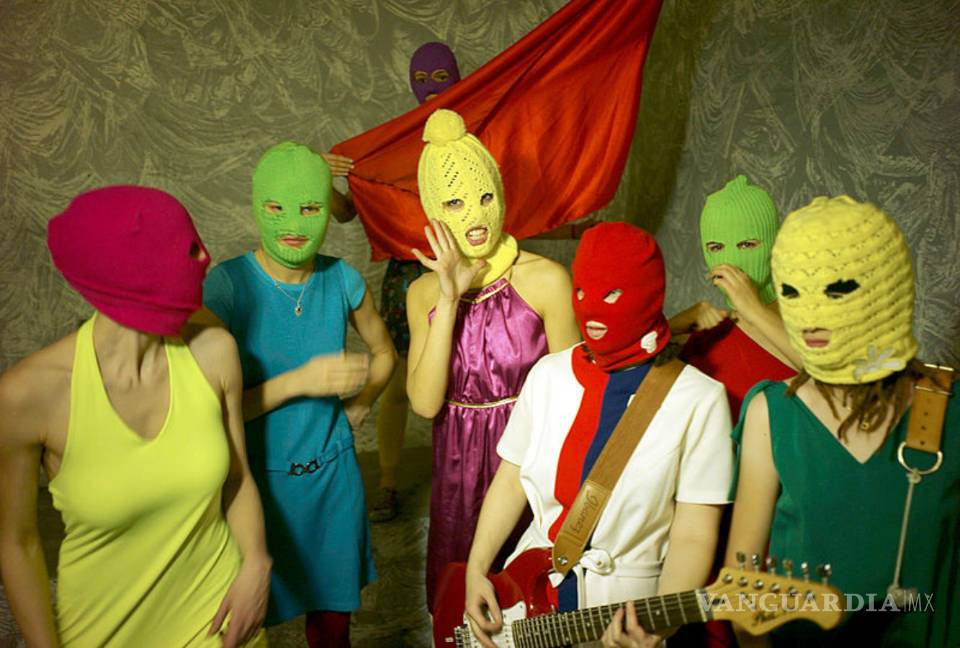 Dos integrantes del grupo Pussy Riot solicitan asilo en Suecia